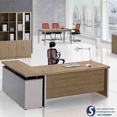 Stylish Executive Office Table Desk